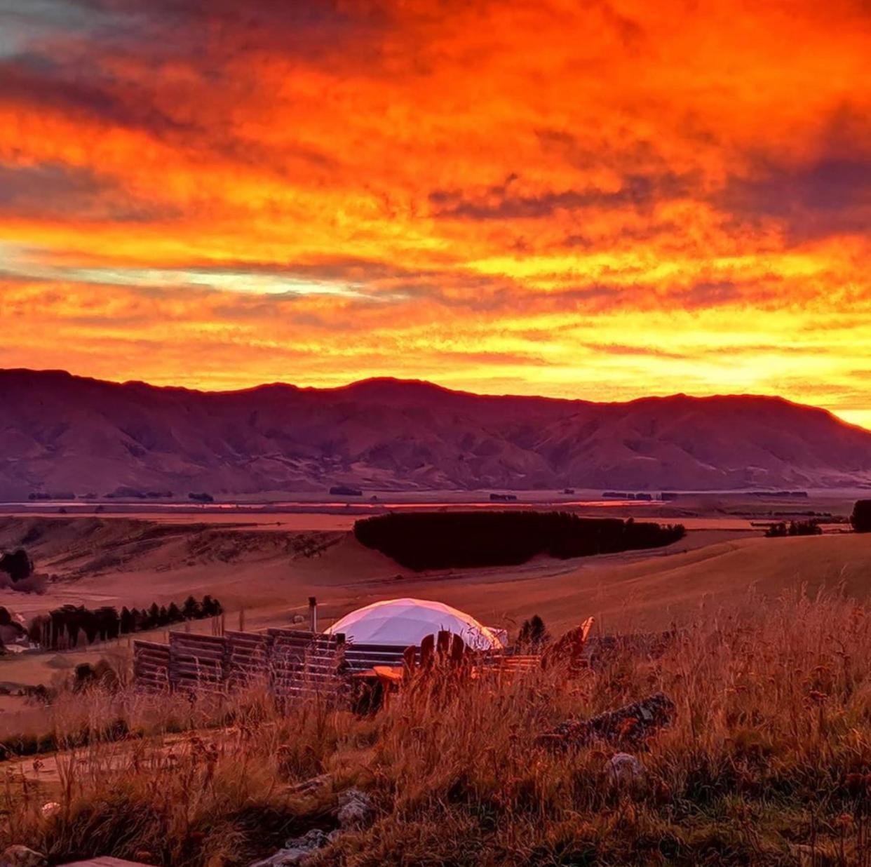 Valley Views Glamping Kurow Екстериор снимка